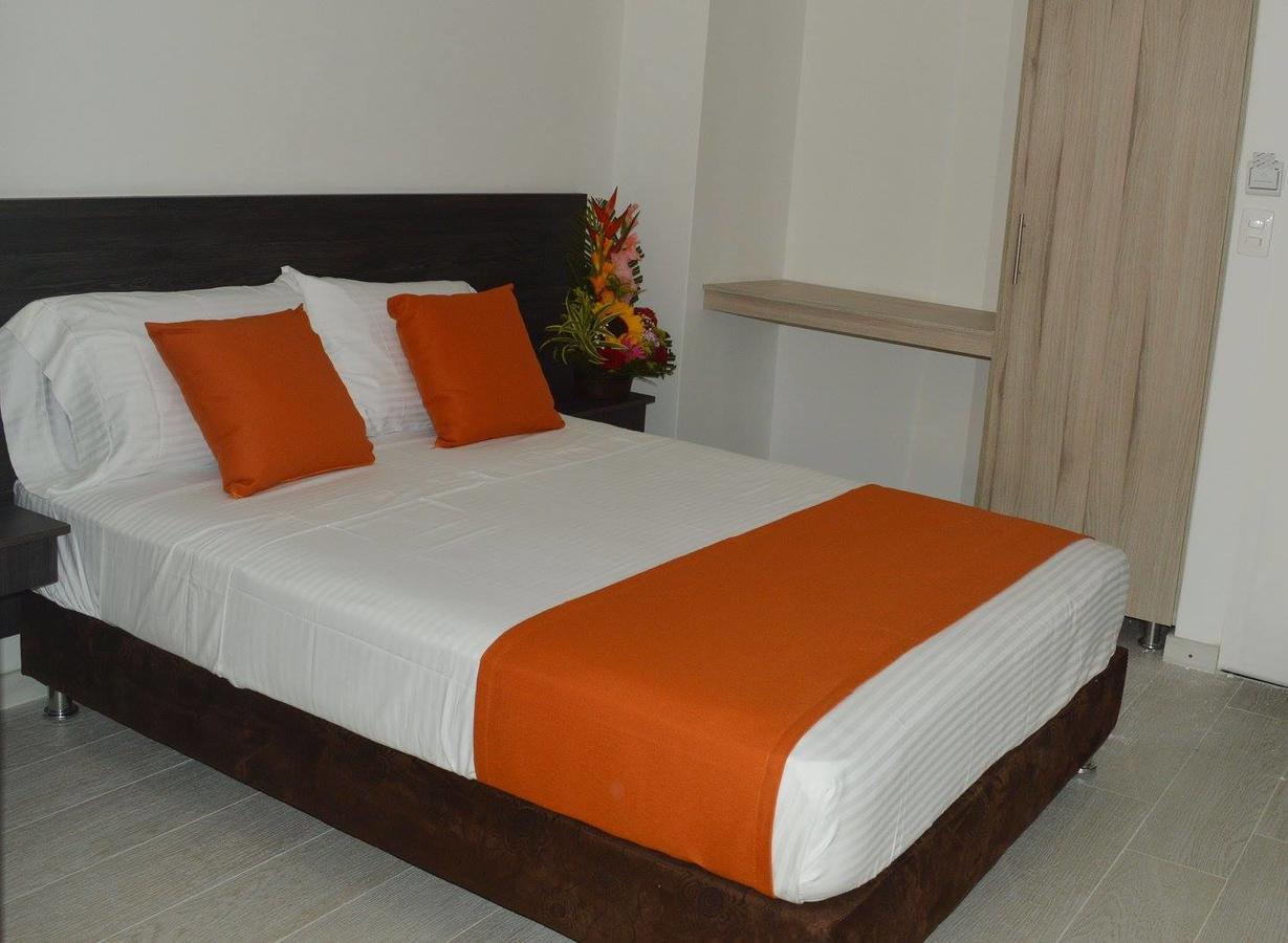 Massay Hotel Neiva  Exteriör bild